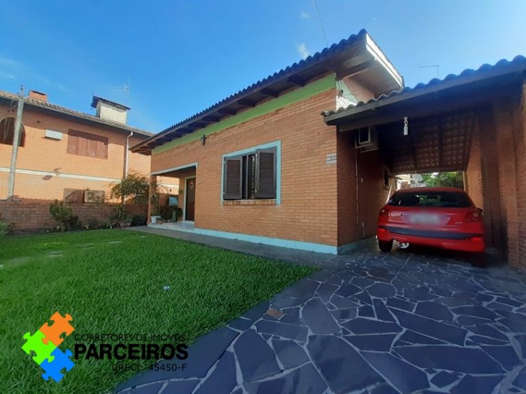 EXCLUSIVA! Linda casa próxima a praça Dom Pedro