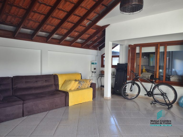 Casa com excelente padrão – Colônia Vinte (Planalto)