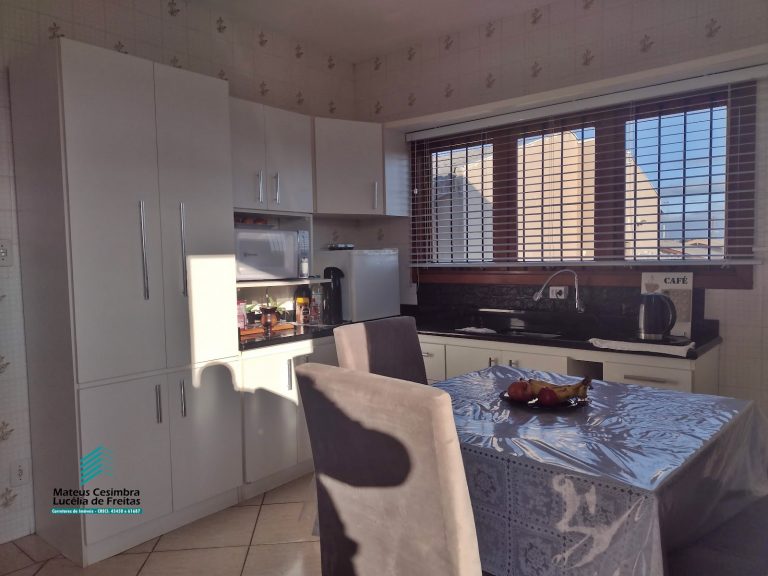Casa com excelente padrão – Colônia Vinte (Planalto)