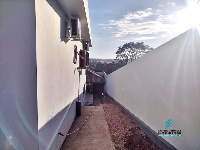 Casa com excelente padrão – Colônia Vinte (Planalto)