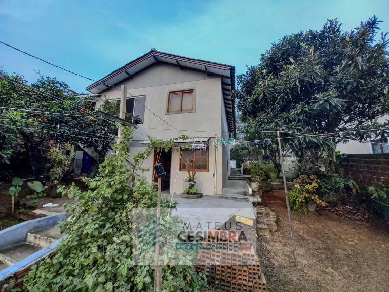 EXCELENTE CASA NO LOTEAMENTO “ZÉ LUIZ”