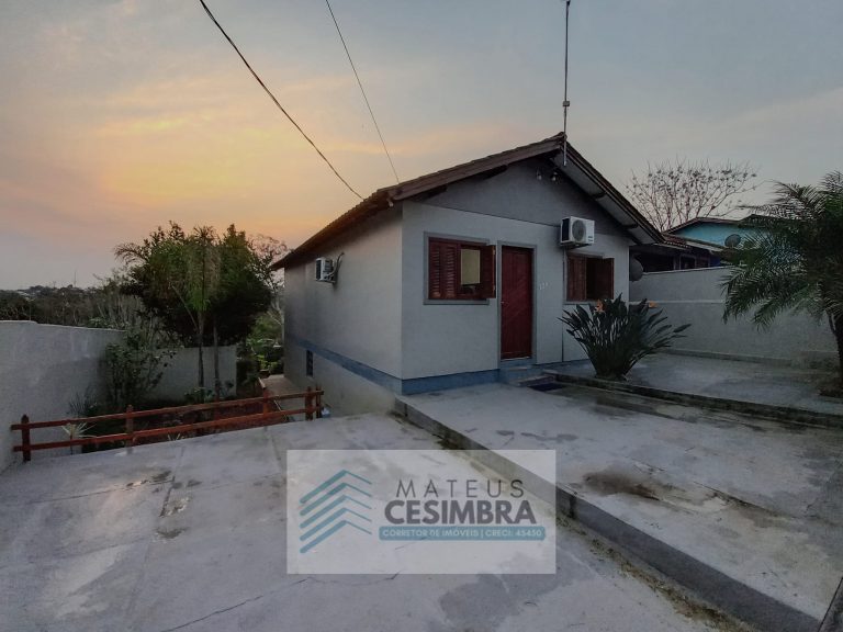 EXCELENTE CASA NO LOTEAMENTO “ZÉ LUIZ”