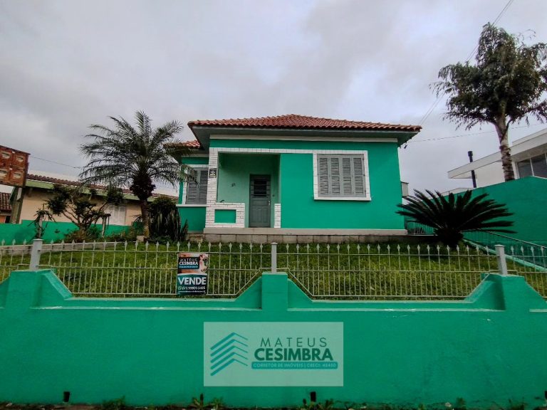 CASARÃO COM TERRENO AMPLO NA ALBINO PINTO