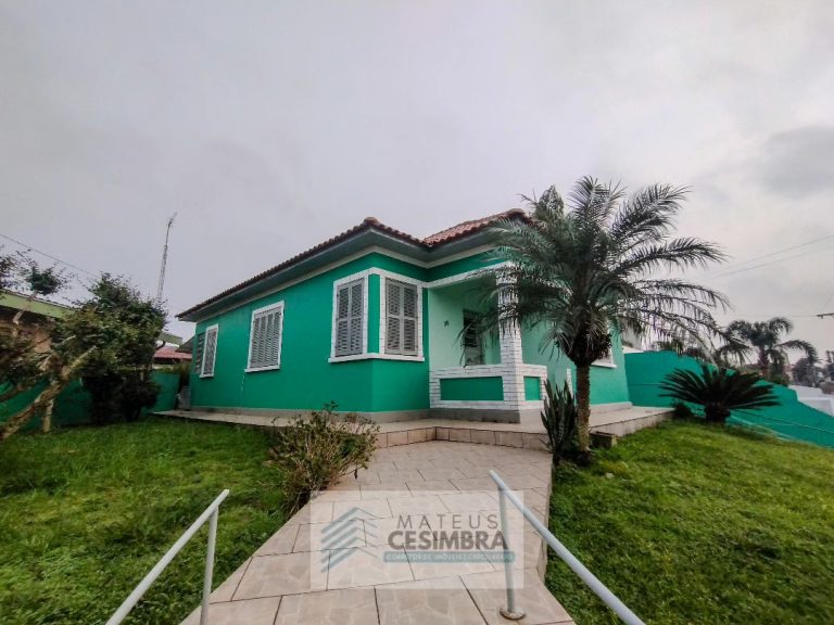 CASARÃO COM TERRENO AMPLO NA ALBINO PINTO