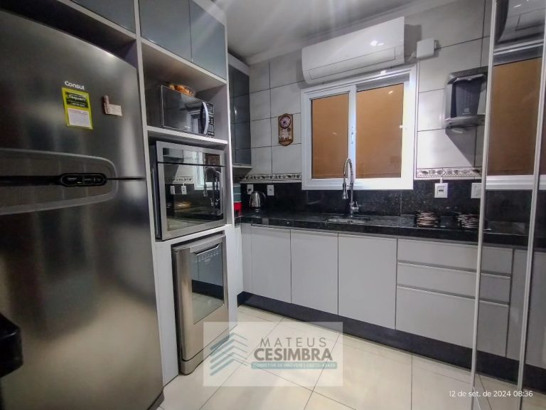 SOBRADO PRÓXIMO DA LAGOA