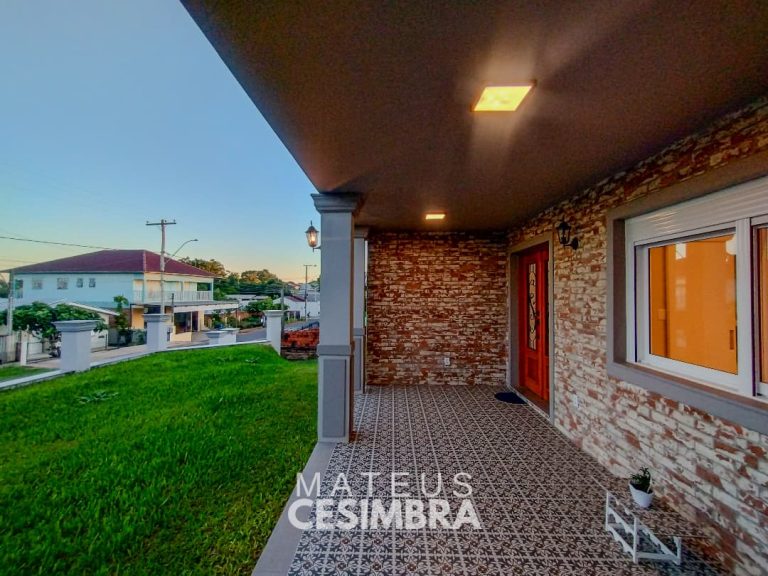 CASA DE ALTO PADRÃO – COLÔNIA VINTE