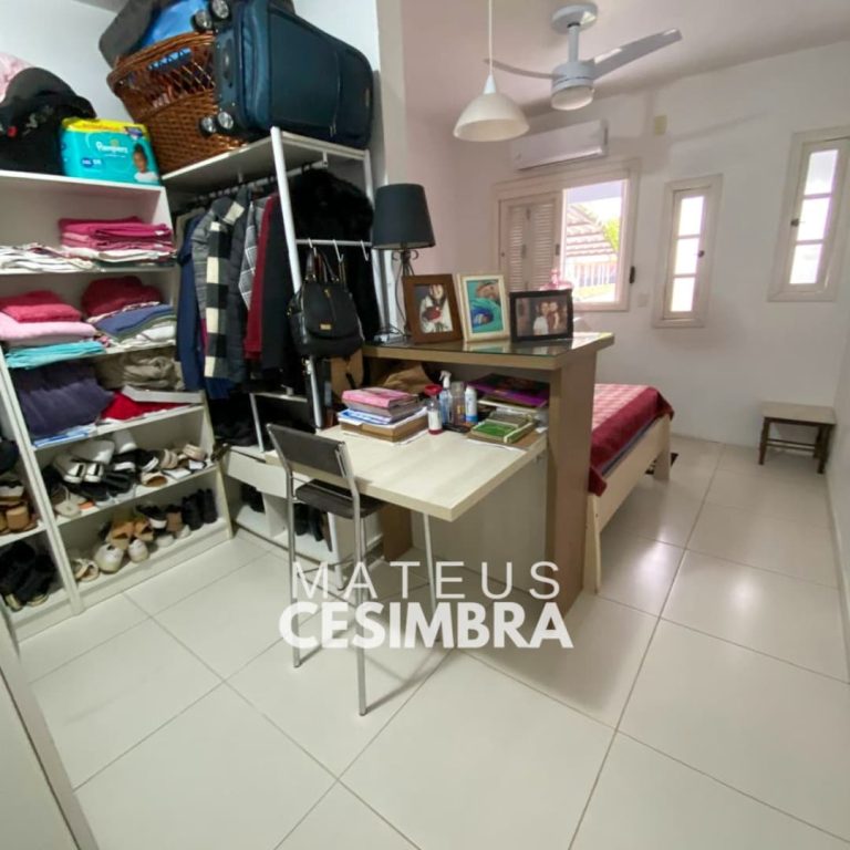 LINDA CASA NO BELA VISTA