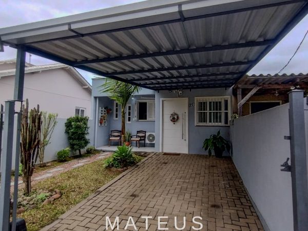 LINDA CASA NO BELA VISTA