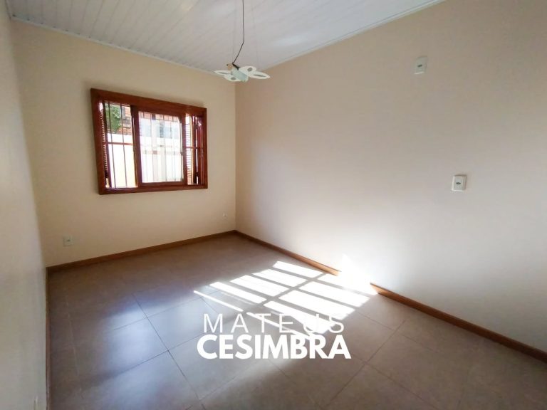 LINDA CASA NO PRADO