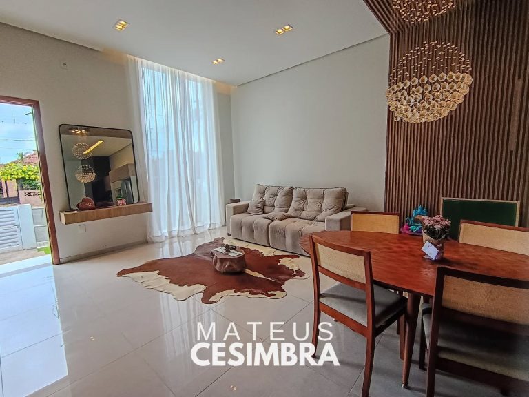 CASA DE ALTO PADRÃO NO CENTRO