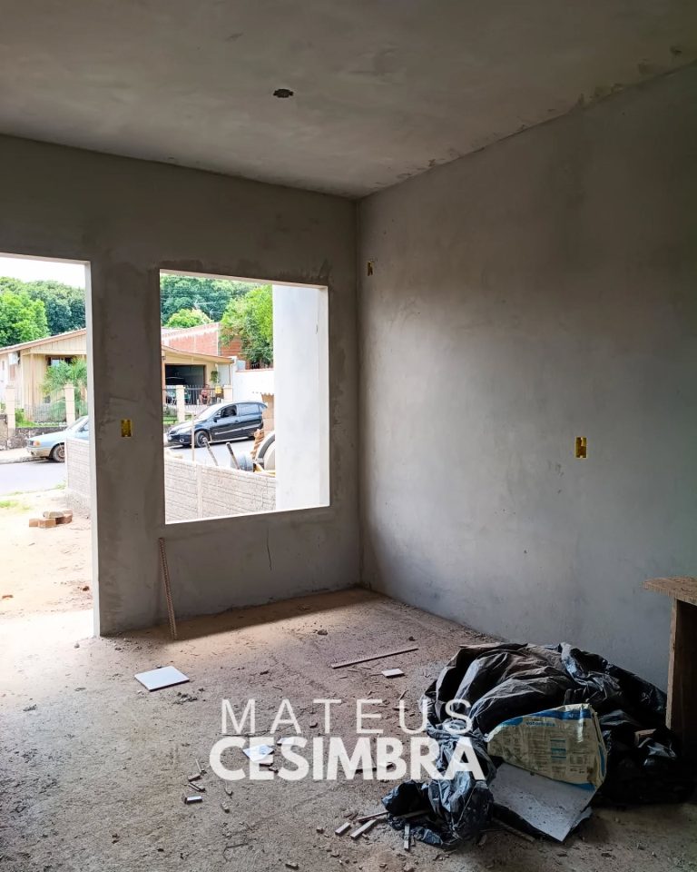 CASAS NOVAS NO PARQUE DO MEIO