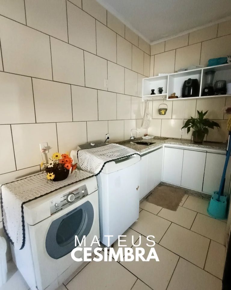 CASA NO LOTEAMENTO FIGUEIRA