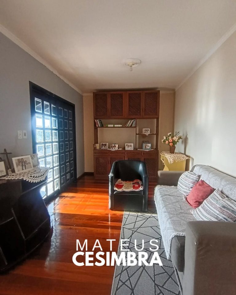 CASA NO LOTEAMENTO FIGUEIRA