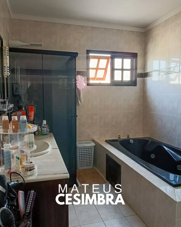 CASA NO LOTEAMENTO FIGUEIRA