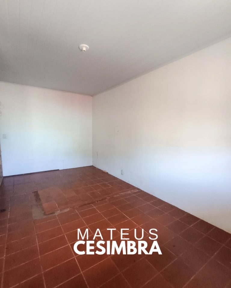 CASA NO BAIRRO PRAIA