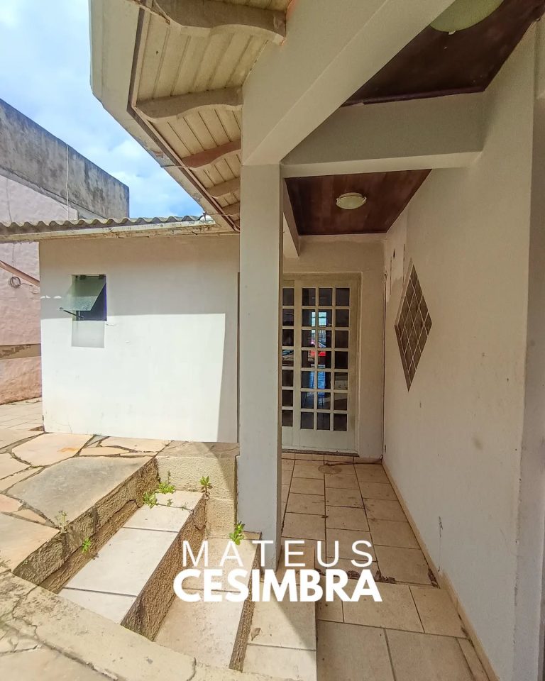 CASA NO BAIRRO PRAIA