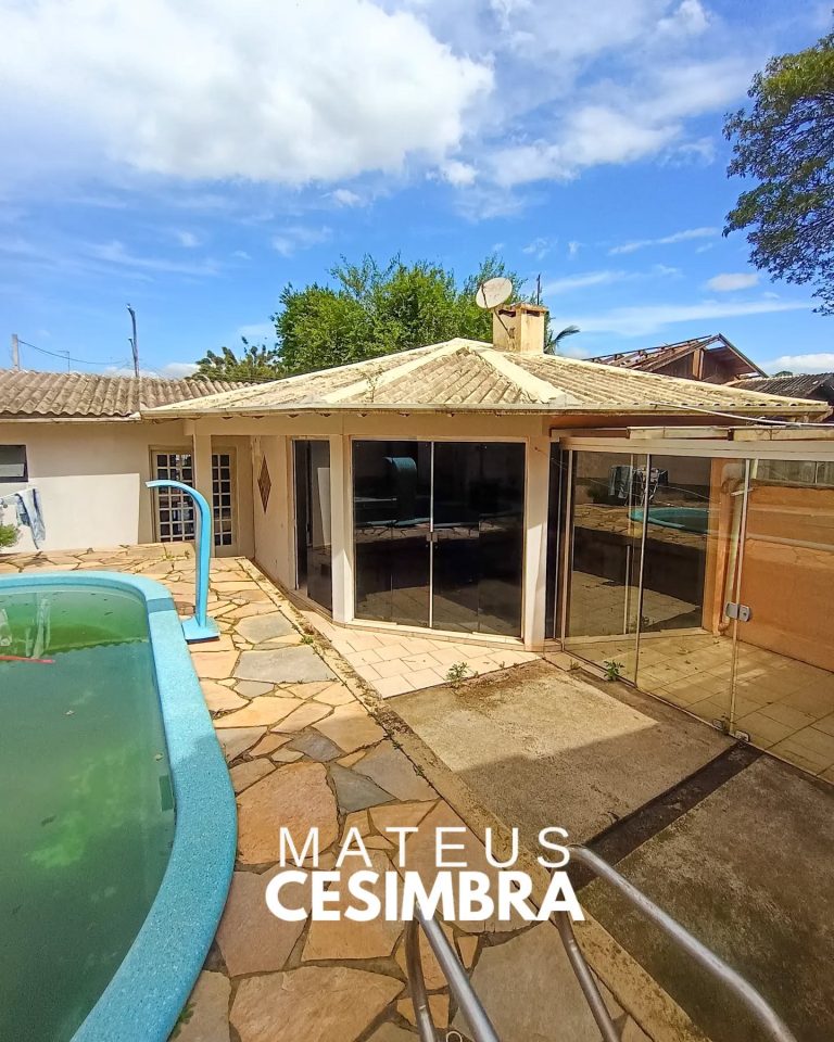CASA NO BAIRRO PRAIA