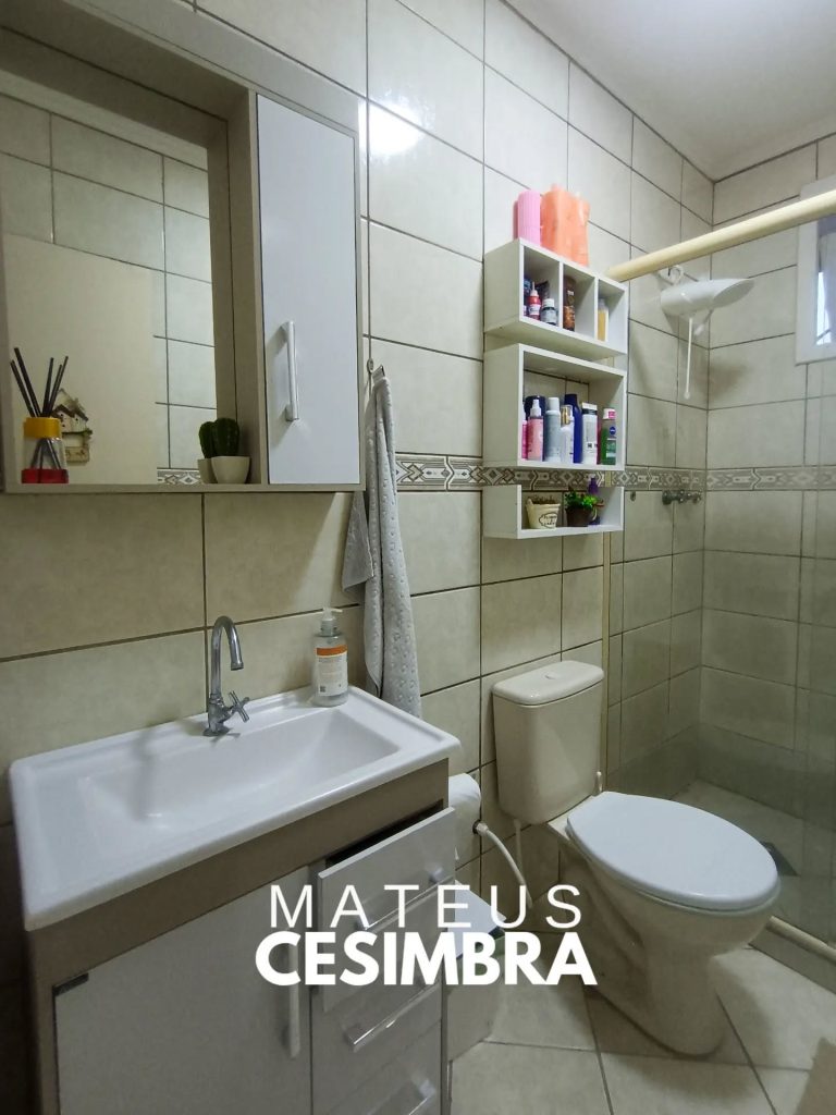 CASA NO BAIRRO IPE