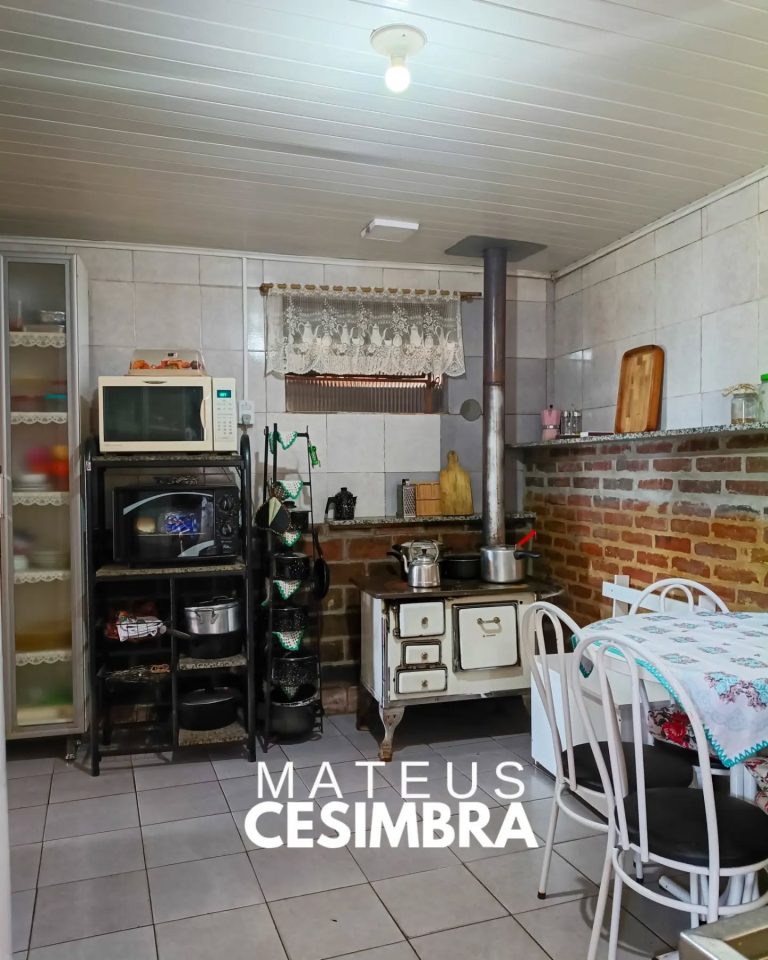 CASA NO CENTRO DE TAQUARI