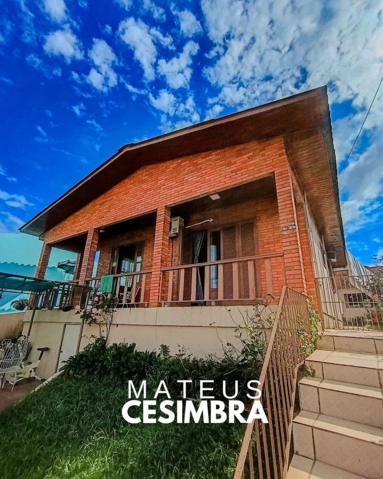 CASA NO CENTRO DE TAQUARI