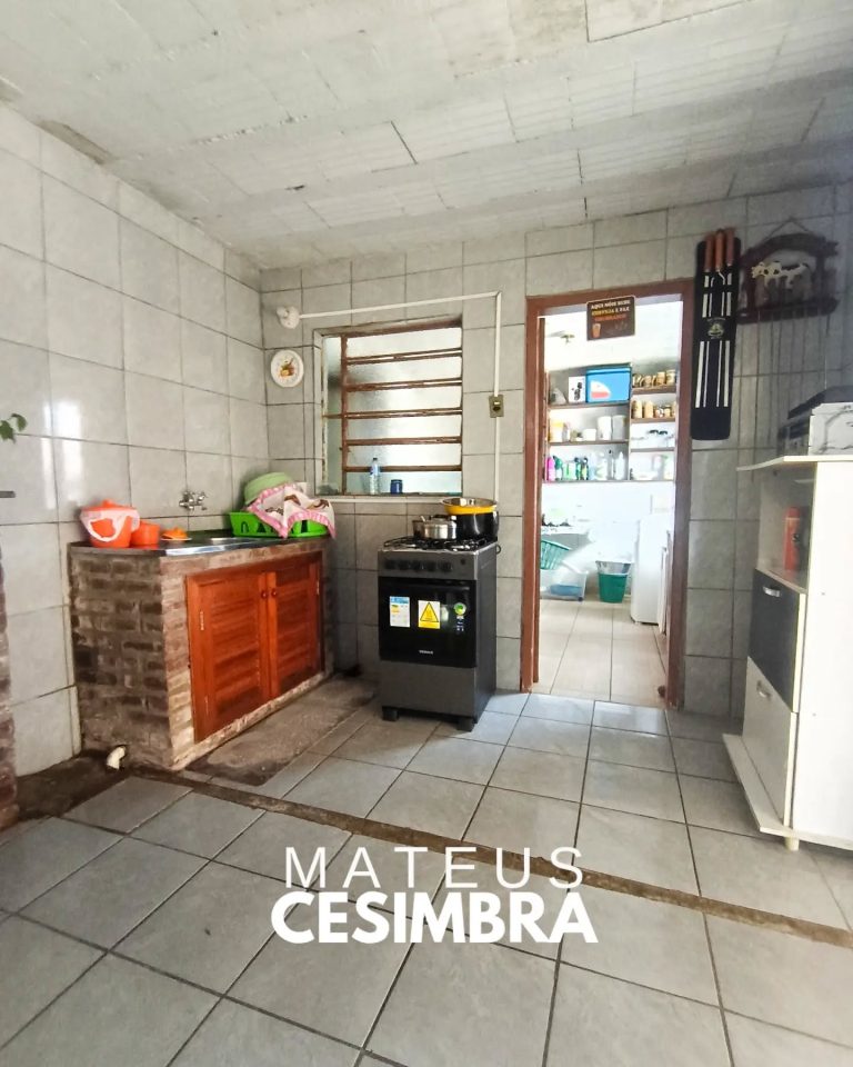 CASA NO CENTRO DE TAQUARI